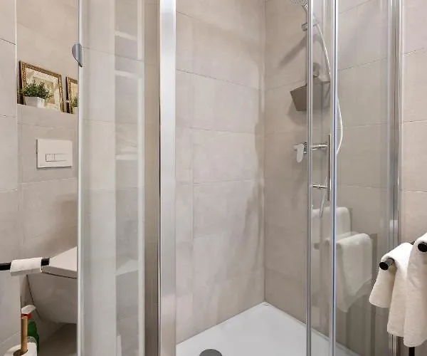 公寓 Karla & Jakov *